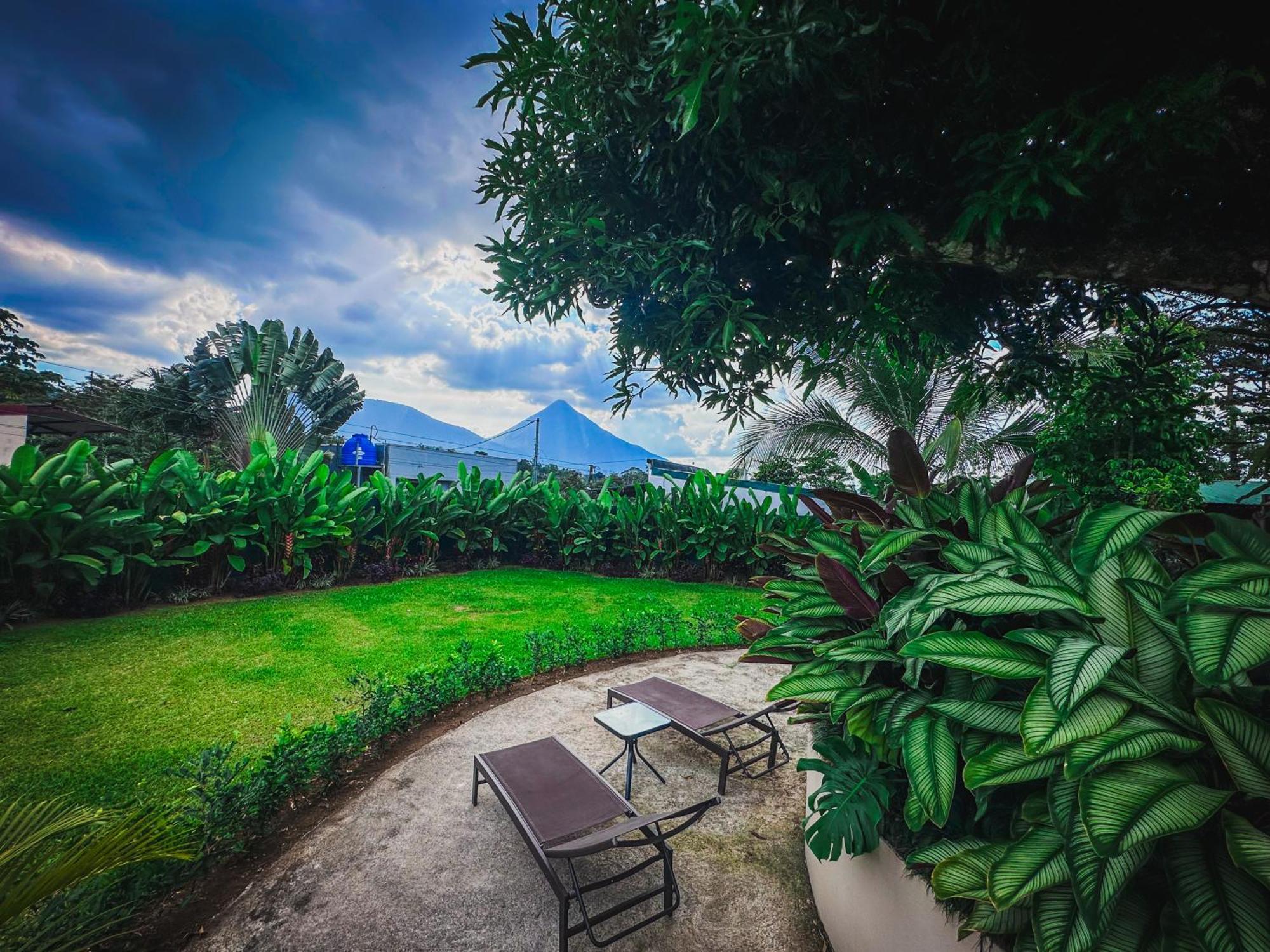 Anthurium House La Fortuna Exterior photo